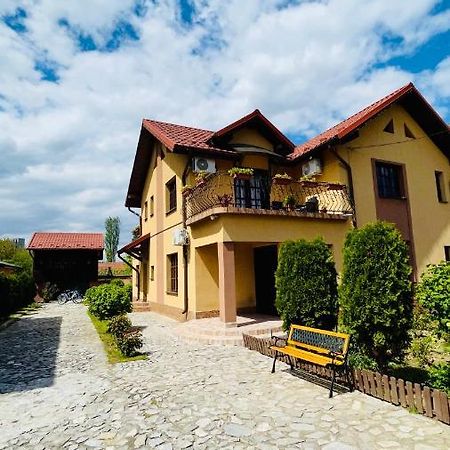 Leto House Lejlighed Târgu Jiu Eksteriør billede